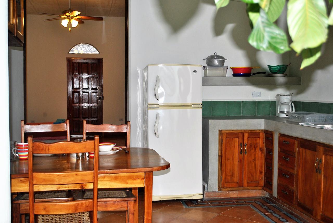 Casa Calala Aparthotel กรานาดา ภายนอก รูปภาพ
