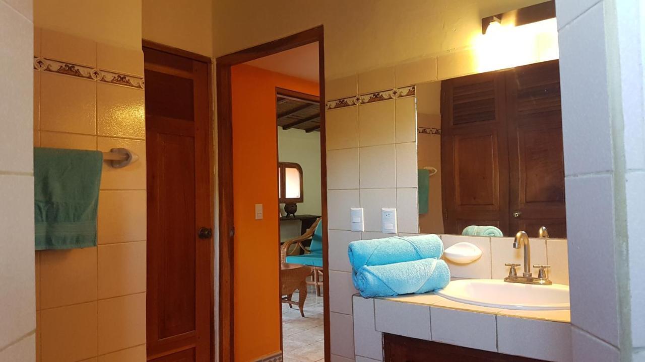 Casa Calala Aparthotel กรานาดา ภายนอก รูปภาพ