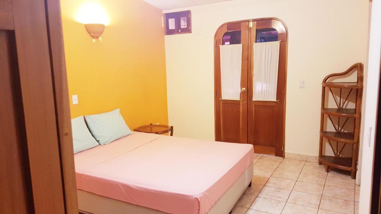 Casa Calala Aparthotel กรานาดา ภายนอก รูปภาพ